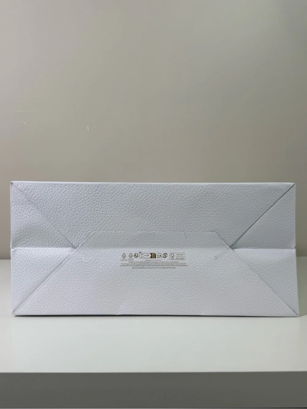 Dior White Textured Shopping Gift Bag Gold Logo Boutique Packaging